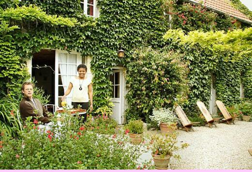 La Glycine Hotel Asnelles Buitenkant foto